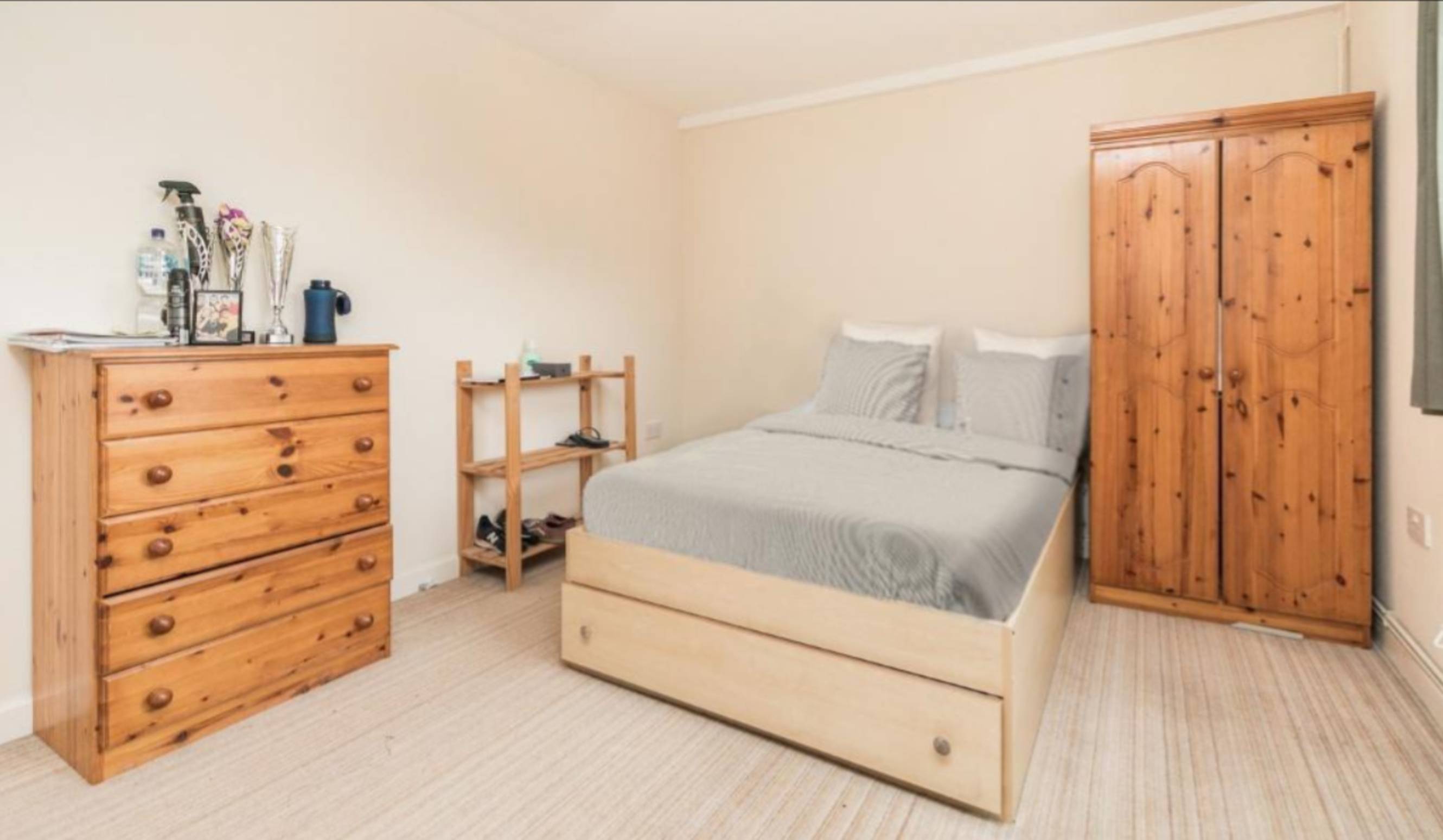 Fully Furnished Student Ensuite Near UoB