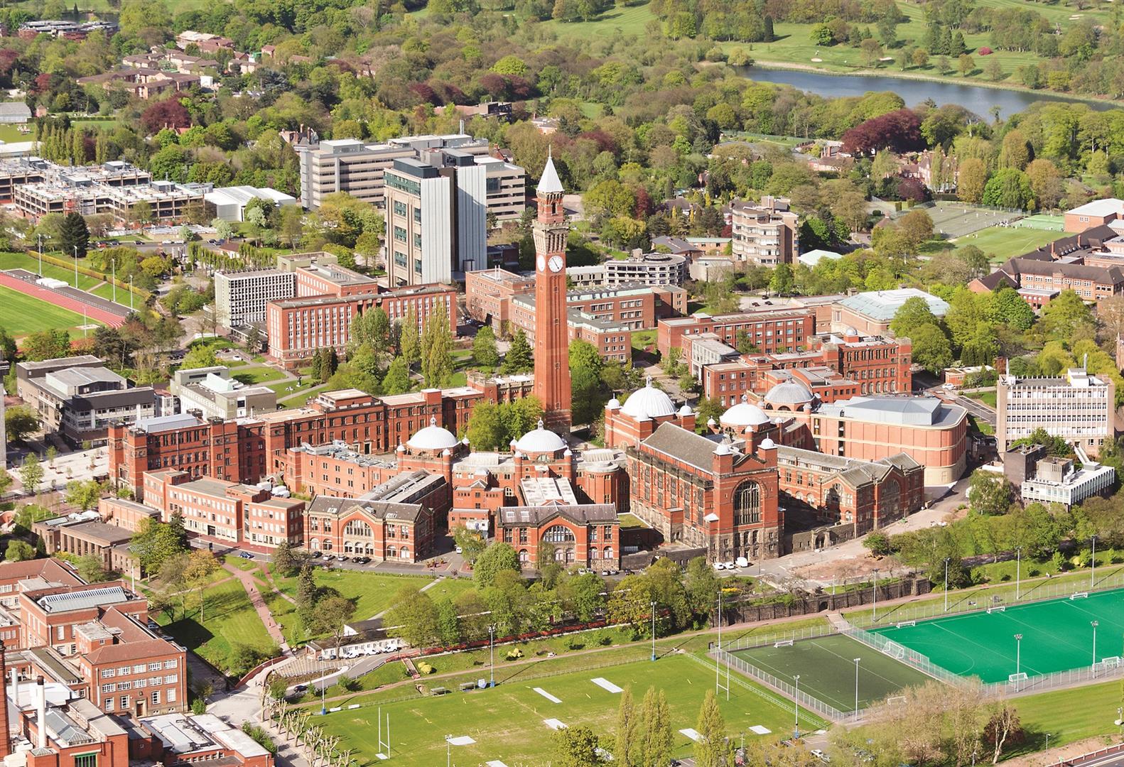 Unihouse Close